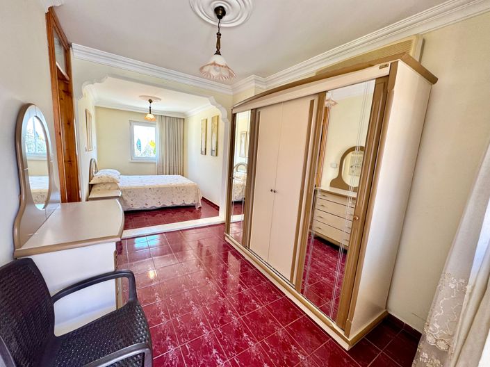 Image No.10-3 Bed Villa for sale