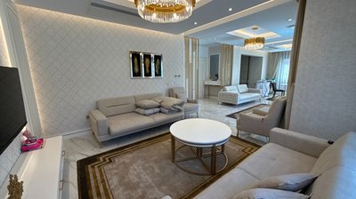 Deluxe Villa With A Private Pool For Sale in Belek, Antalya - Generous lounge