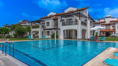 Riverside Apartment In Belek, Antalya For Sale - Large shared pool and terraces