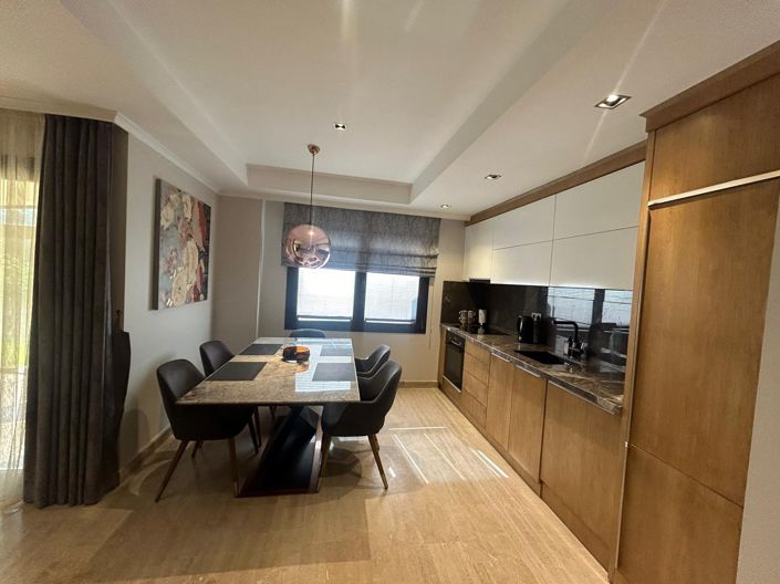 Image No.8-3 Bed Apartment for sale