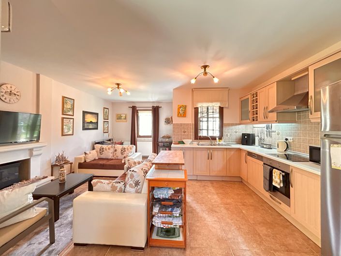 Image No.11-3 Bed Villa for sale