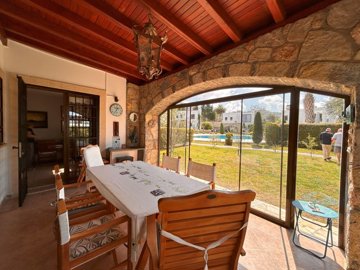 Luxury Property For Sale In Yalikavak Centre - Stunning winter garden ideal for entertaining