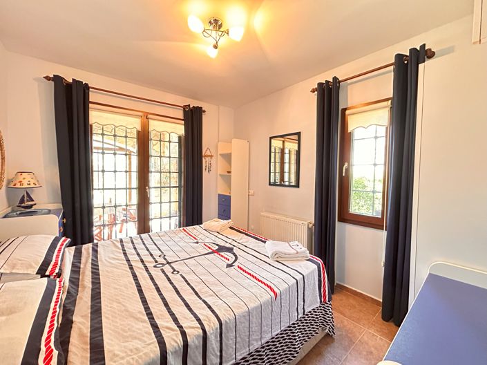 Image No.14-3 Bed Villa for sale