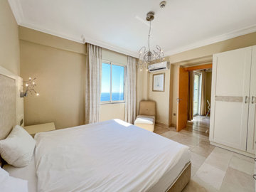 Outstanding Sea-View Apartment For Sale In Alanya - Fully furnished double bedroom