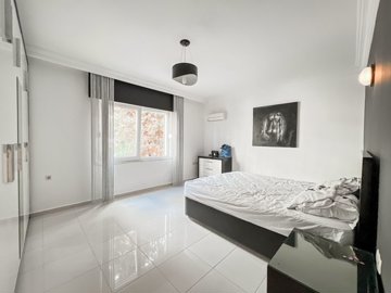 Pristine Apartment in Mahmutlar, Alanya For Sale - First double bedroom