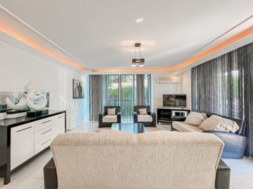 Pristine Apartment in Mahmutlar, Alanya For Sale - Beautifully furnished lounge