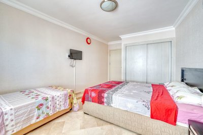 Elaborate Alanya Property For Sale In Mahmutlar – Spacious triple bedroom