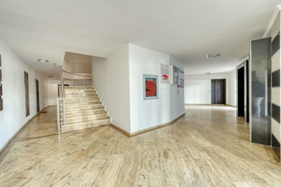 Elaborate Alanya Property For Sale In Mahmutlar – Main communal entrance