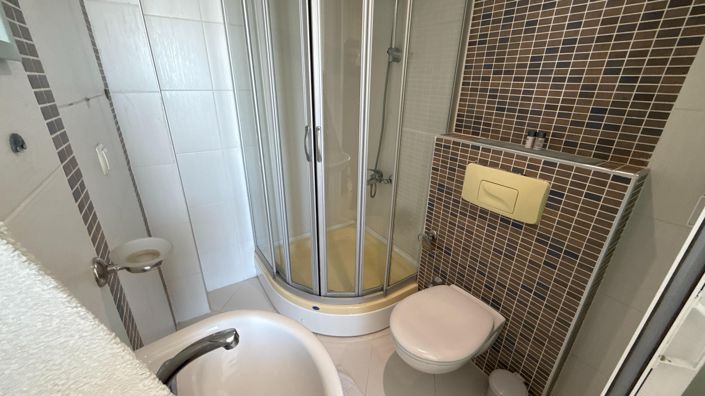 Image No.15-3 Bed Apartment for sale