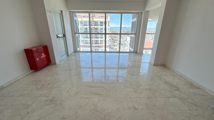 Image No.20-3 Bed Apartment for sale