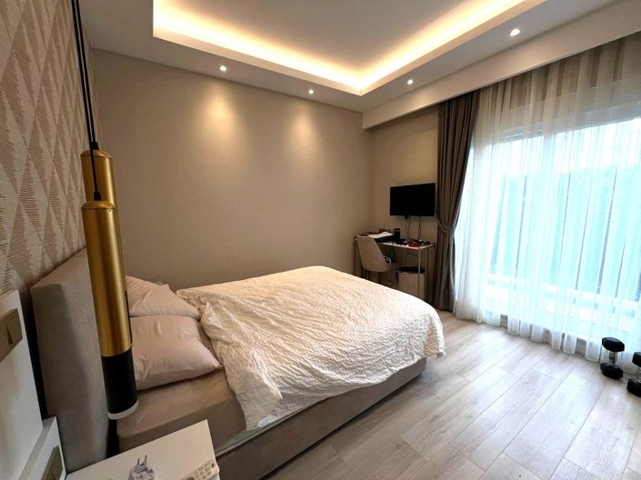 Image No.13-2 Bed Apartment for sale