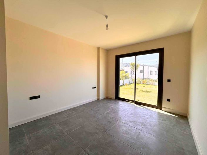 Image No.16-4 Bed Villa for sale