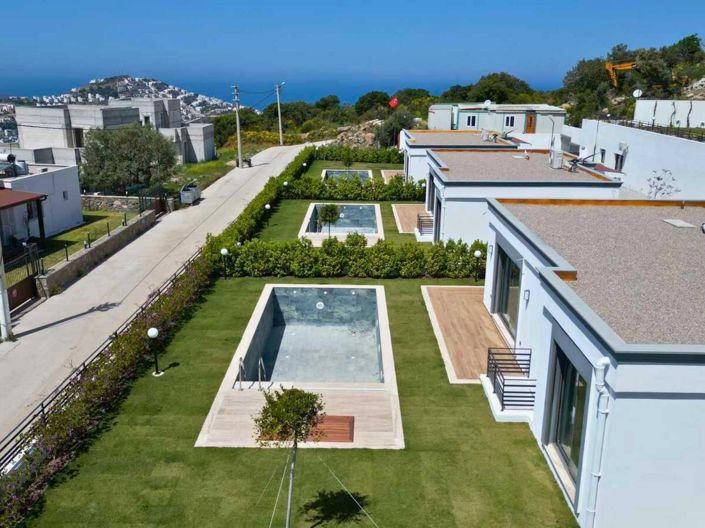 Image No.3-4 Bed Villa for sale