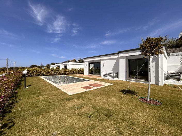 Image No.5-4 Bed Villa for sale