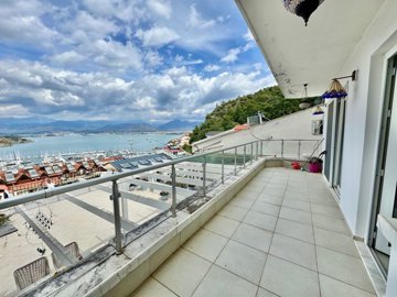 A Renovated Sea-View Fethiye Property For Sale - Balcony terrace