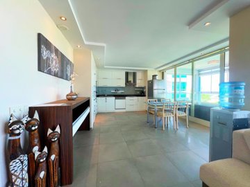 Penthouse In Kargicak, Alanya For Sale - Lounge to the kitchen