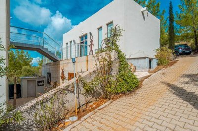 Dramatic Bodrum Villa & Studio For Sale - Property entrance