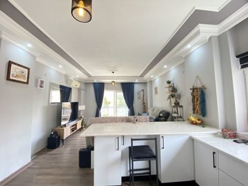 A Beautifully Renovated Apartment For Sale In Didim - A stunning, open-plan living space