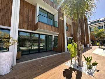 Tranquil Duplex Property For Sale In Alanya – View into the property from the social areas