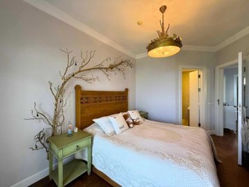 Bodrum Seafront Property For Sale In Kadikalesi - Master bedroom with an ensuite
