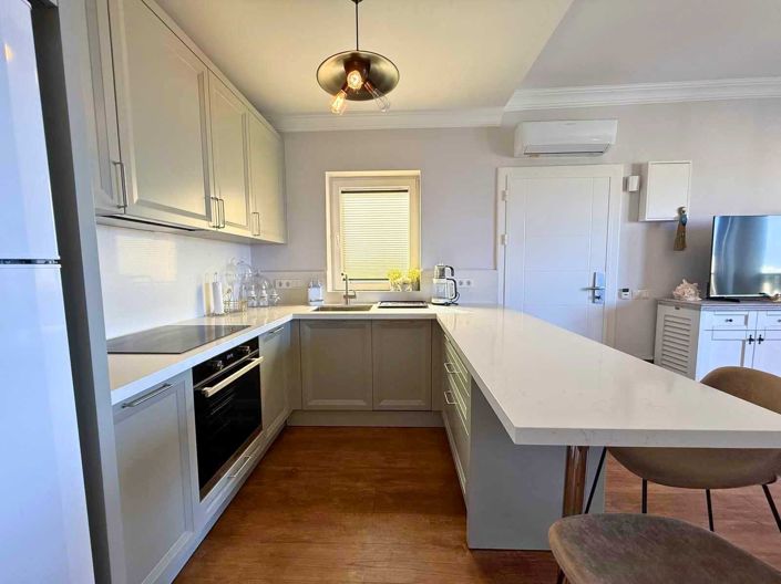 Image No.7-3 Bed Apartment for sale