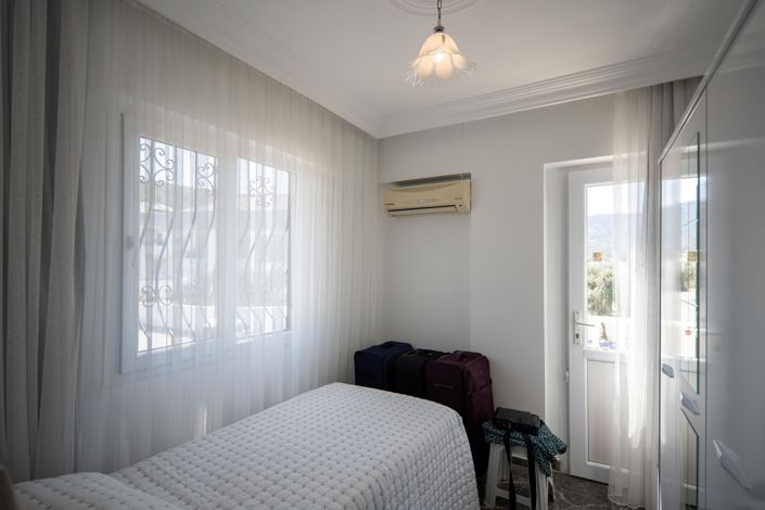 Image No.20-3 Bed Villa for sale