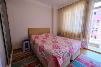 Seafront Apartment in Mahmutlar, Alanya For Sale - Double bedroom with a balcony