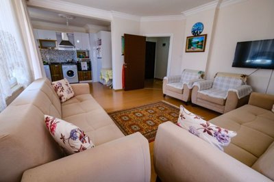 Seafront Apartment in Mahmutlar, Alanya For Sale - Fully furnished living space