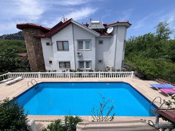 Charming Triplex  Villa For Sale In Dalyan - Large shared swimming pool