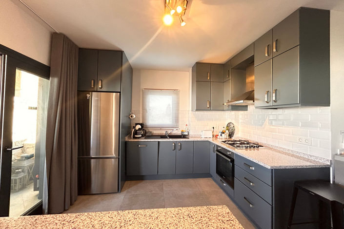 Image No.8-2 Bed Apartment for sale