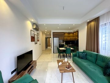 Immaculate Alanya Apartment For Sale In Mahmutlar – Open-plan living space