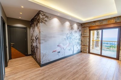 Sensational Alanya Property For Sale - Large double bedroom