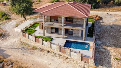 Sensational Alanya Property For Sale - Arial view over the property