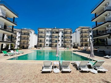 Duplex Sea View Penthouse In Didim For Sale - Main view of the complex and communal pool