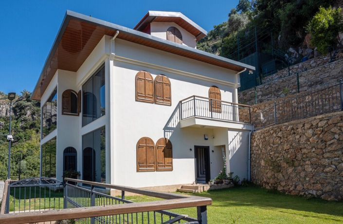 Image No.4-Villa de 4 chambres à vendre à Alanya