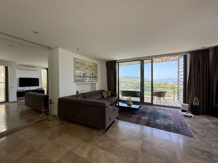 Image No.13-3 Bed Villa for sale