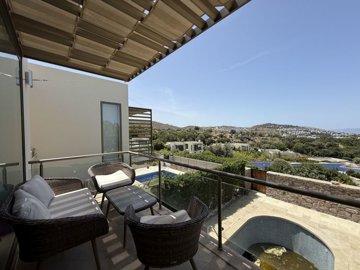 Award-Winning Bodrum Property For Sale In Yalikavak - Relaxing balcony