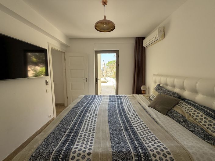 Image No.17-3 Bed Villa for sale