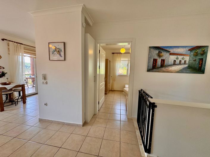 Image No.12-4 Bed Villa for sale