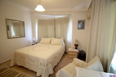 Semi-Detached Triplex Villa For Sale In Fevzipasa, Didim Near Akbuk – Top floor double bedroom