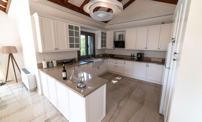 Image No.11-Villa de 3 chambres à vendre à Yalikavak