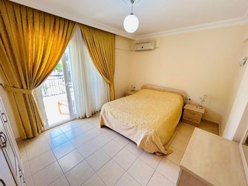 Didim Property Set In A Sought After Complex – Spacious double bedroom with a balcony