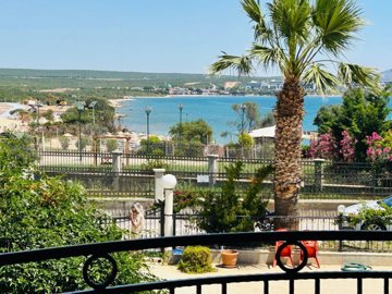 Didim Property Set In A Sought After Complex – Stunning sea views from the balcony