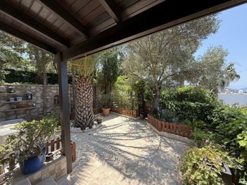 Grand Sea-View Yalikavak Villa For Sale – From the bar to the lush garden