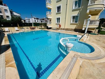Sea View Property For Sale In Didim Ideal For Investment – Large communal swimming pool