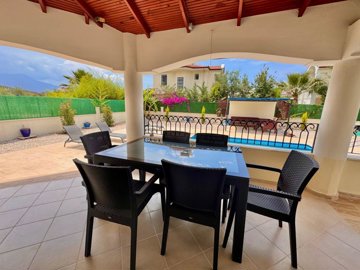 A Charming Detached Calis Villa For Sale - Beautiful covered terrace