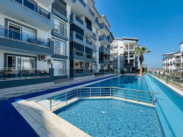 Sea View Apartment For Sale In Hisar, Didim - Large communal swimming pool
