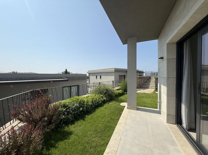 Image No.2-3 Bed Apartment for sale