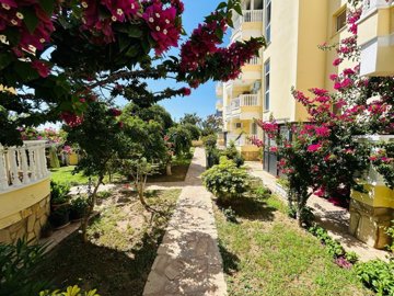 Property With A Sea View For Sale In Didim – Well maintained social gardens
