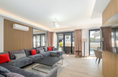 Key-Ready Investment Property For Sale In Ovacik, Fethiye - Spacious lounge area
